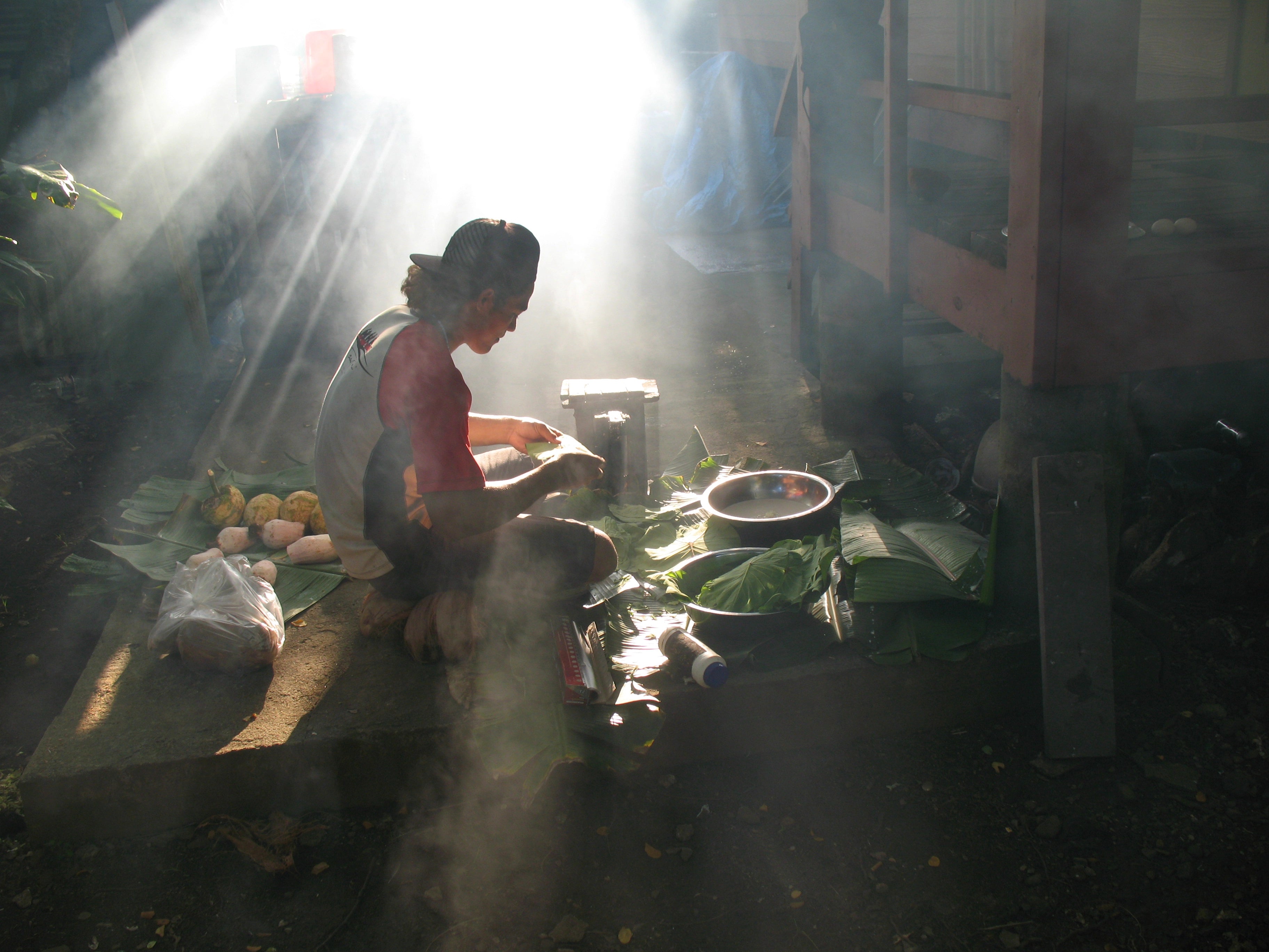 Preparing umu at Vaiala in Samoa.